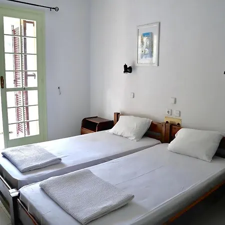 Camelia Aparthotel *