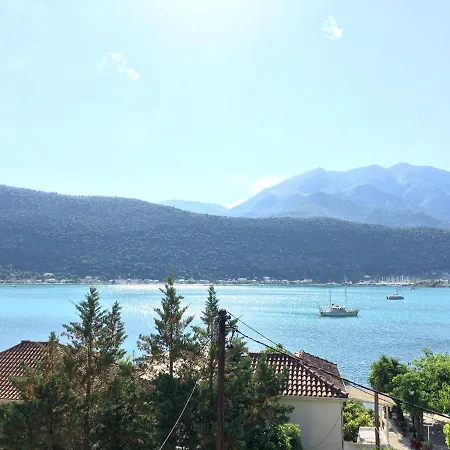 Camelia Aparthotel