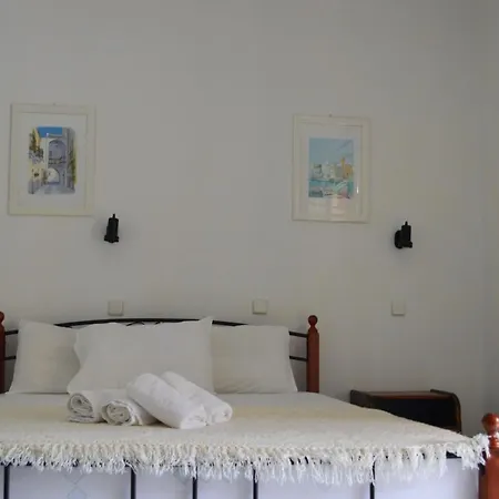 Camelia Aparthotel