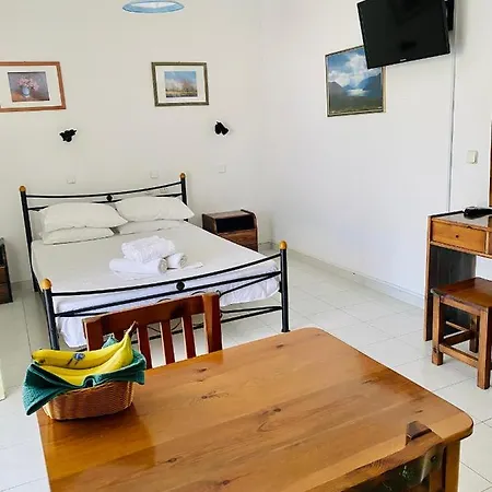 Camelia Aparthotel *