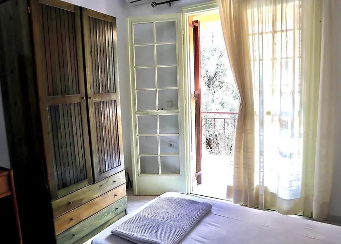 Camelia Apartahotel Yénion